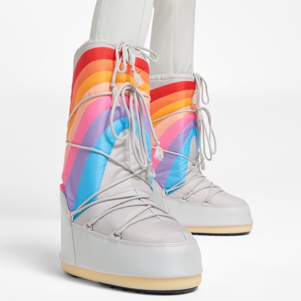 Moon Boot Women's Icon Rainbow Cold Weather Boots